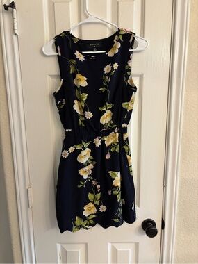 Urban Outfitters ByCorpus Floral Scalloped Open Back Dress S/P With Pockets